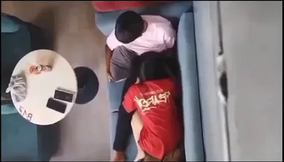 Quay lén bạn gái liếm liếm cho gấu nơi công cộng