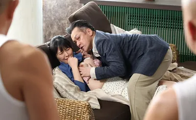 Anh xã có sở thích quái lạ là “bị cô vợ cắm sừng”