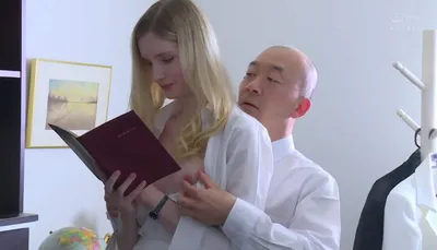 Cô vợ chấp nhận làm tình nhân cho đối tác của ông chồng để trả nợ