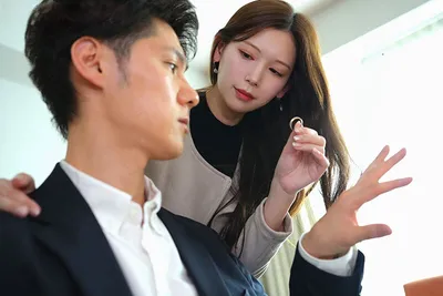 Bà xã đi đi giã ngoại, chồng yêu ở nhà bị nhỏ em vợ yêu gạ đụ không trượt phát nào